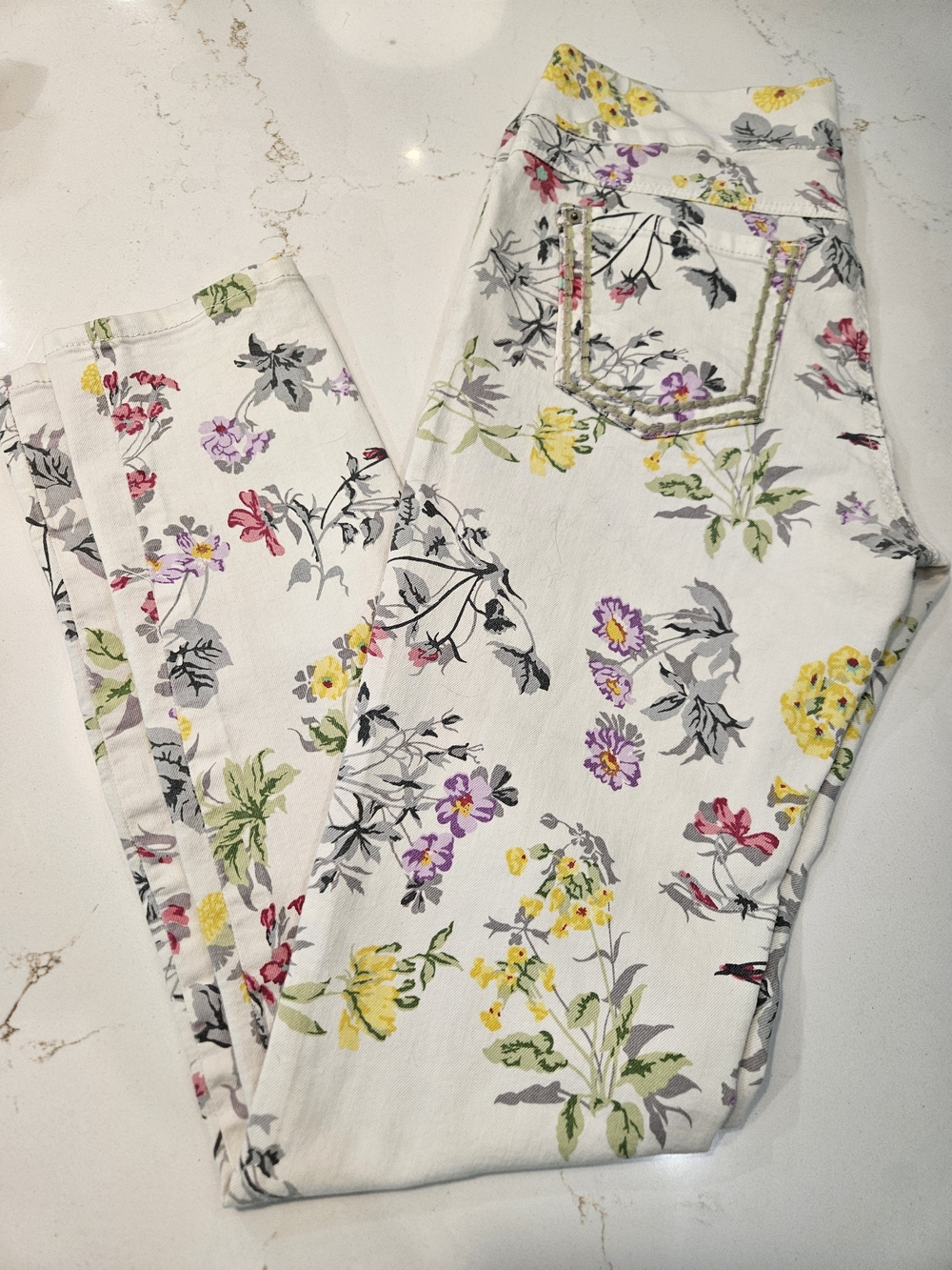Bluberry Denim White Floral Jeans size 10 - Picture 1 of 7
